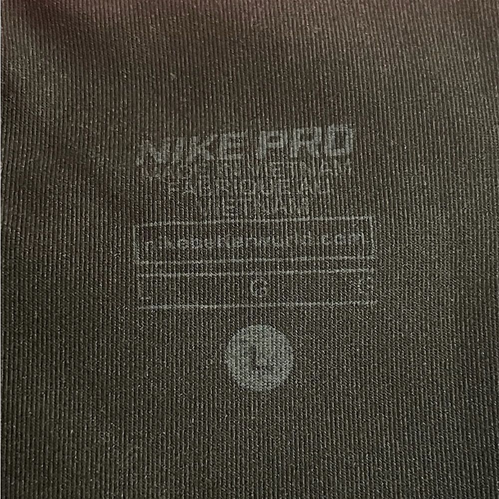 Nike Pro 365 dri-fit Cropped leggings with pink elastic waist size Large - Picture 6 of 7